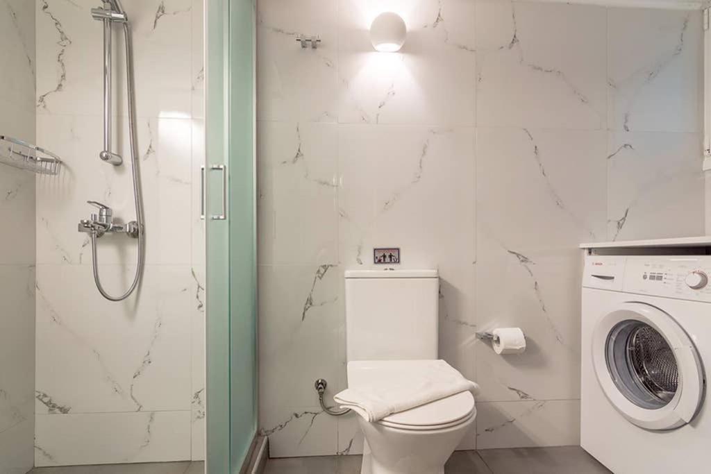 Bright Apartment For 6 Ppl In Athens Ngoại thất bức ảnh