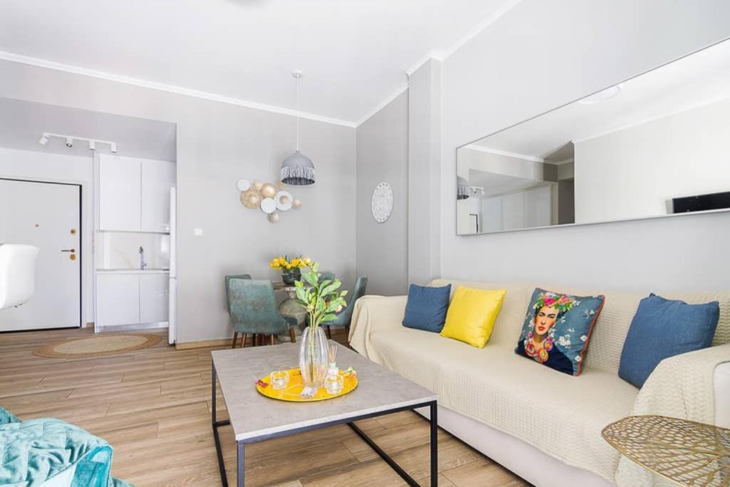 Bright Apartment For 6 Ppl In Athens Ngoại thất bức ảnh